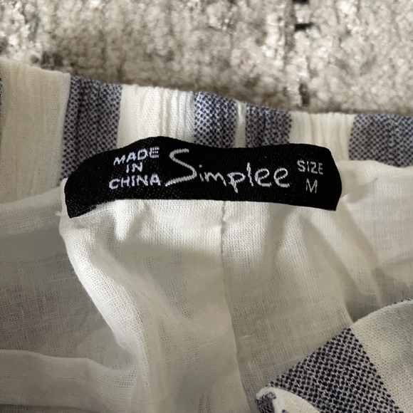 Simplee Stripped Ruffled Pants - Picture 4 of 4